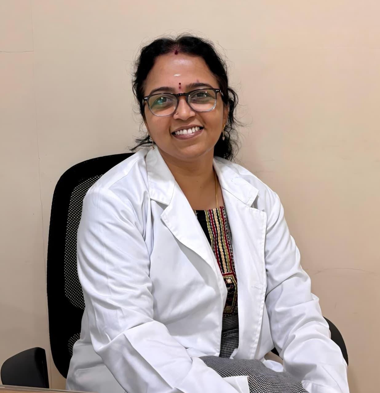 Dr. H.Gayathri MDS